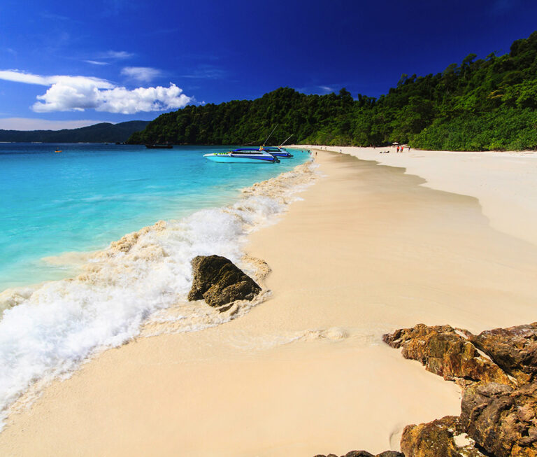 beaches-cultural-experiences-04