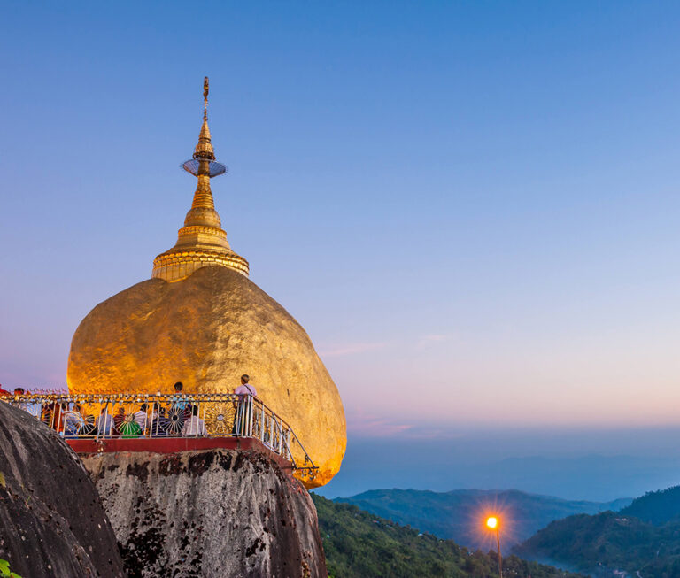 cultural-in-goldren-rock-01